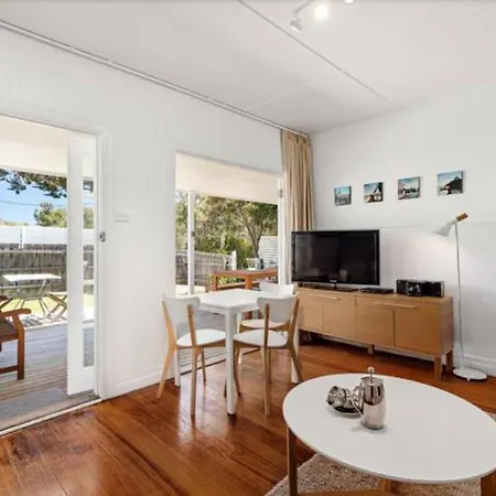 Sorrento Beach Cottages No.1 - In The Heart Of Sorrento Exterior photo